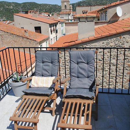 Agreable Maison De Village Avec Terrasse Vinca Εξωτερικό φωτογραφία