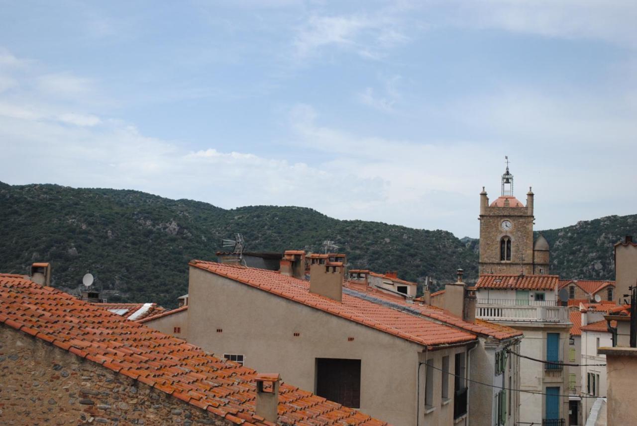 Agreable Maison De Village Avec Terrasse Vinca Εξωτερικό φωτογραφία