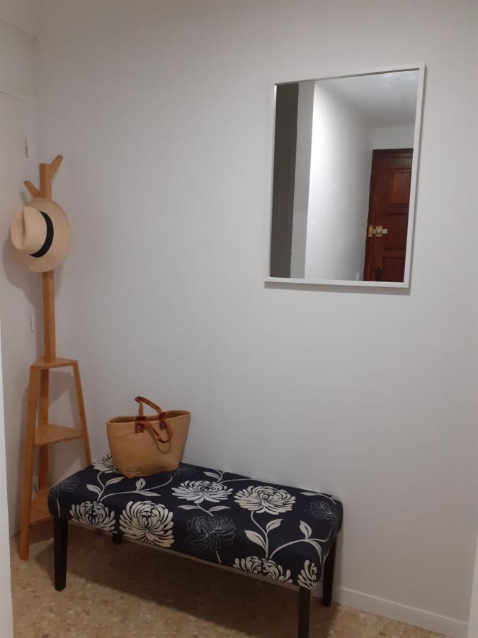 Agreable Maison De Village Avec Terrasse Vinca Εξωτερικό φωτογραφία